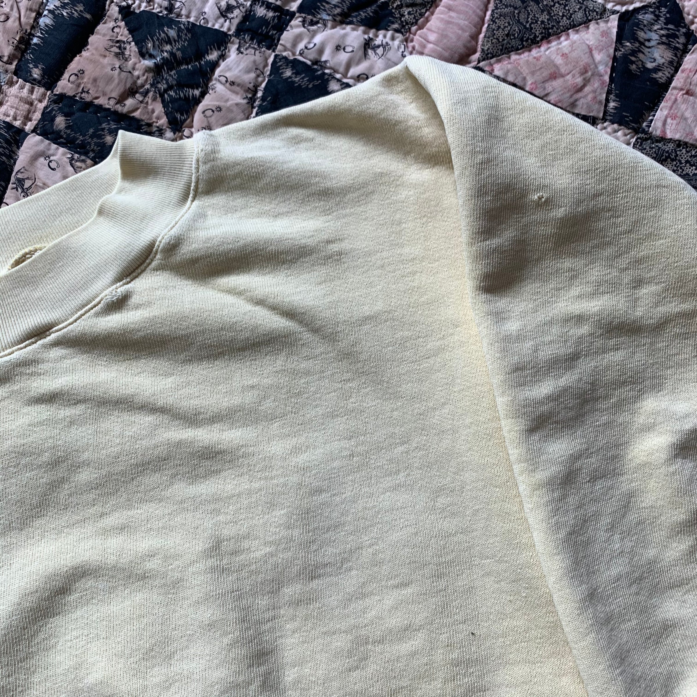 1950's Yellow Crewneck Sweatshirt Medium
