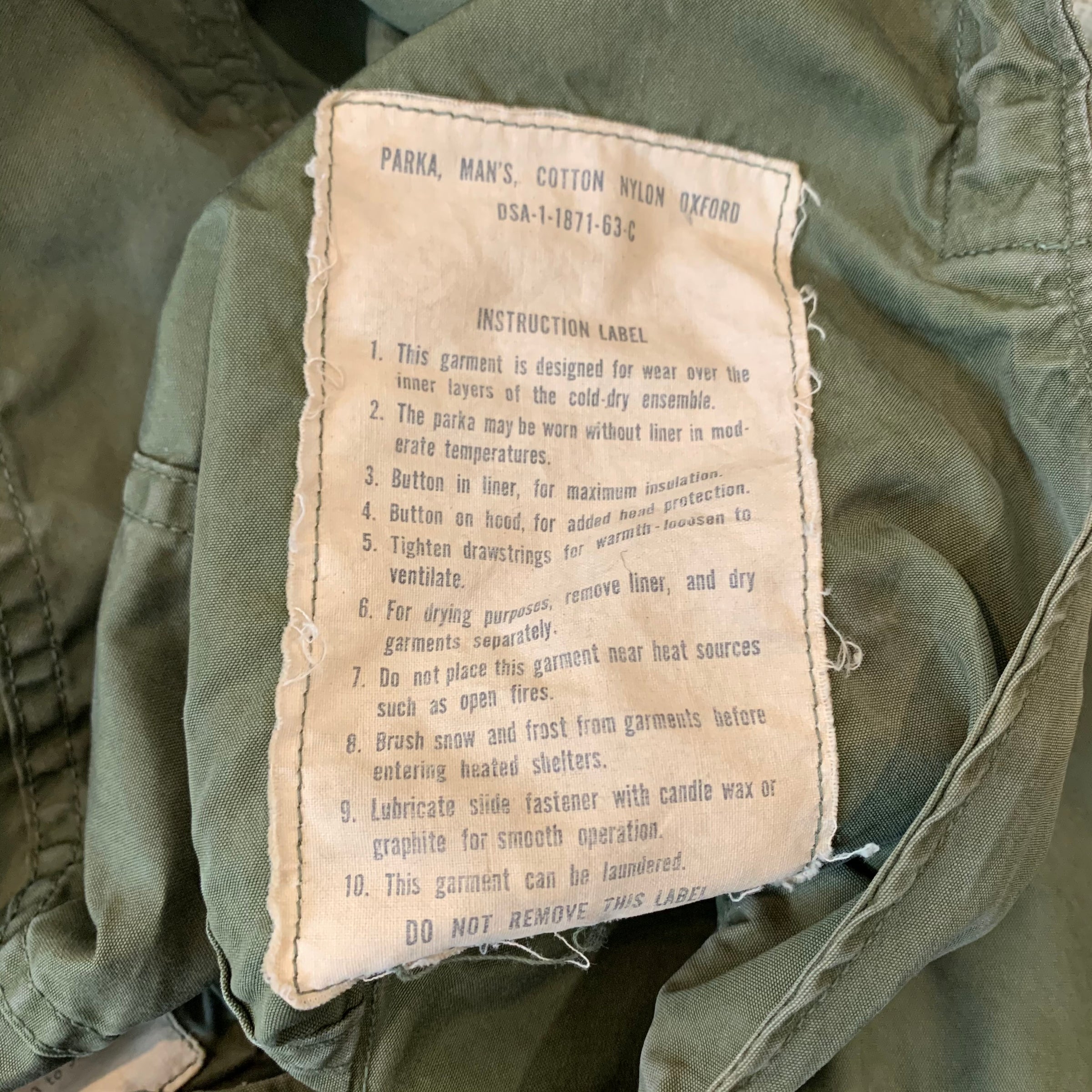 1960's Vietnam War Era M-51 Fishtail Parka Shell M/L