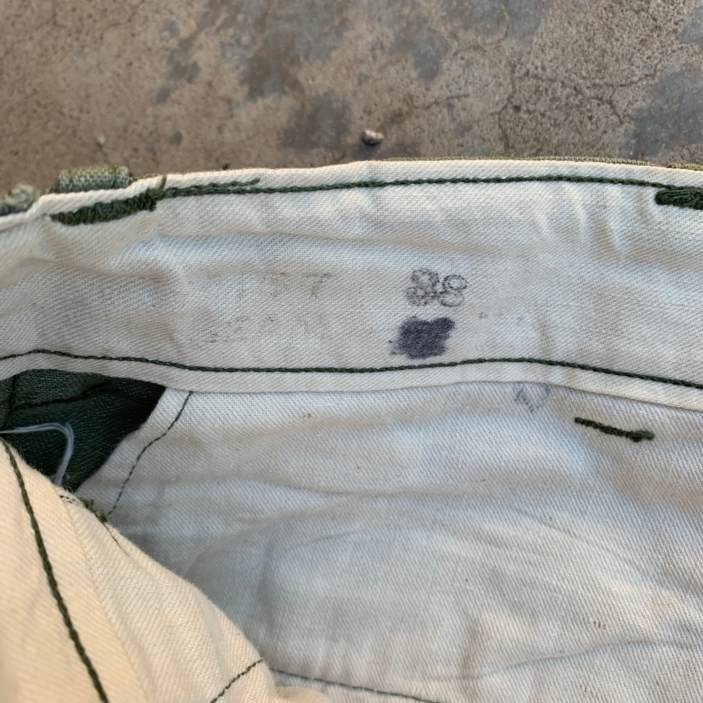 1940's WWII US Military HBT Trousers 39" x 29"