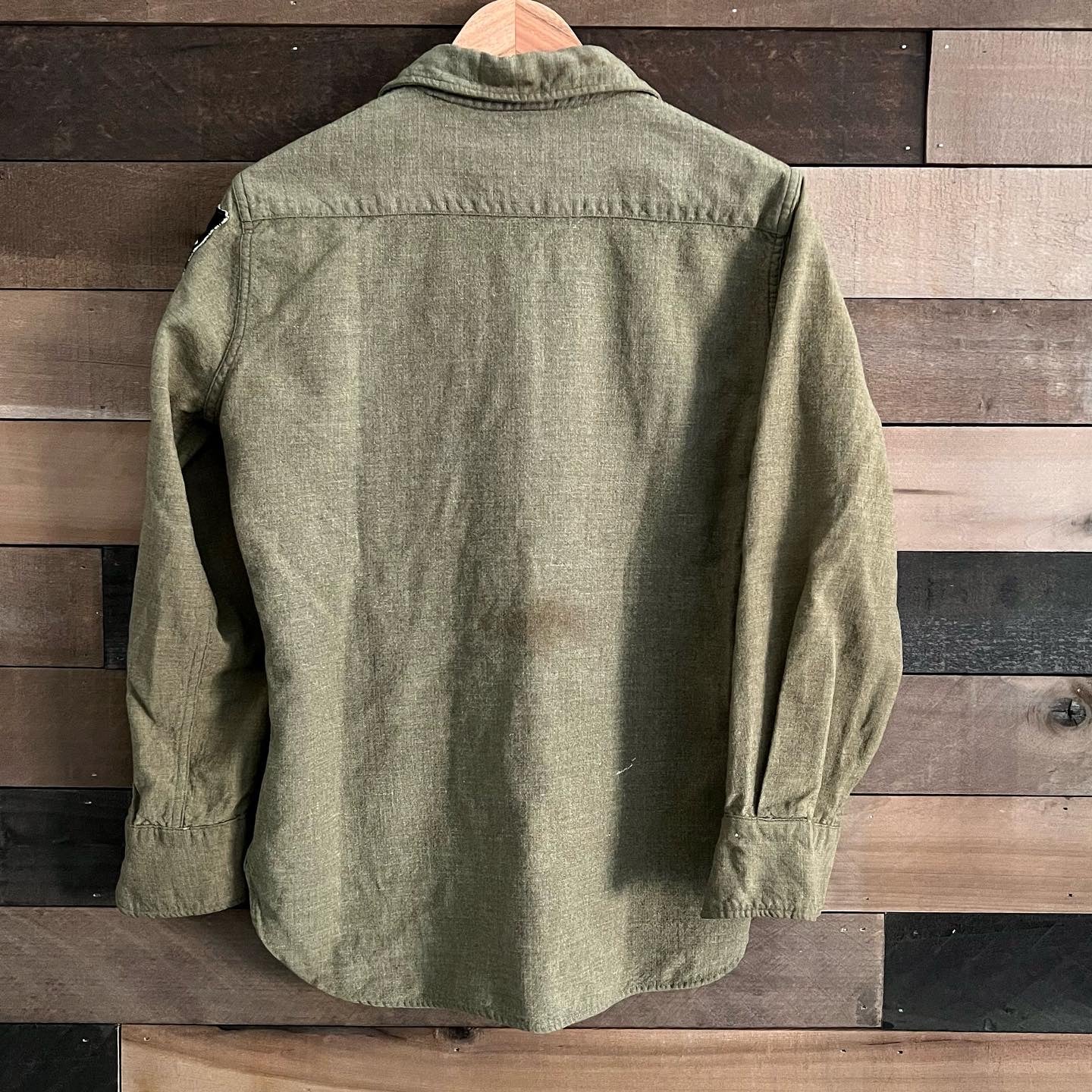 1940’s WWII US Army Wool Service Shirt with Theatre Made 2nd Infantry Patch S/M