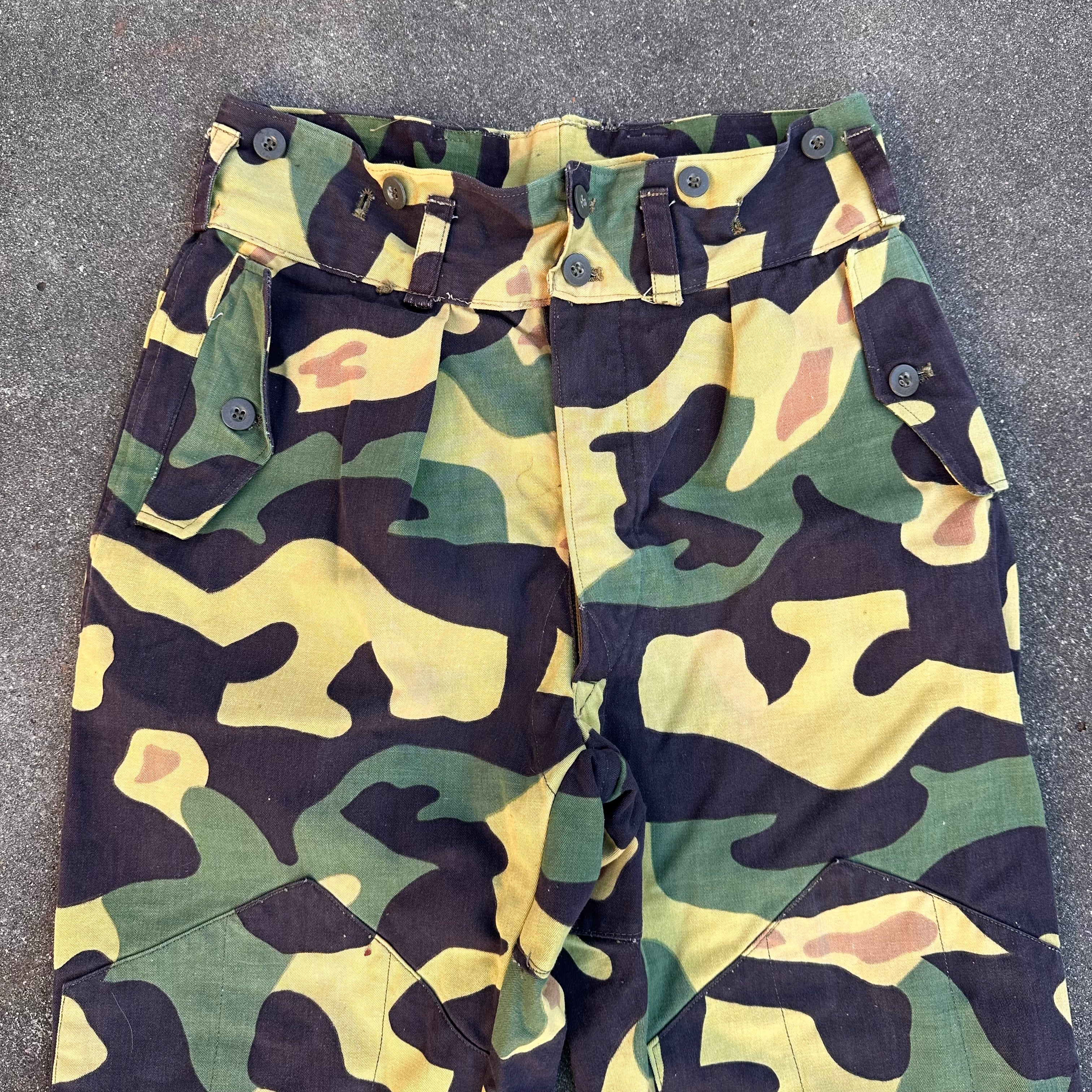 1960's Czech MLOK Salamander Camo Pants 30” x 28” – Little Chum