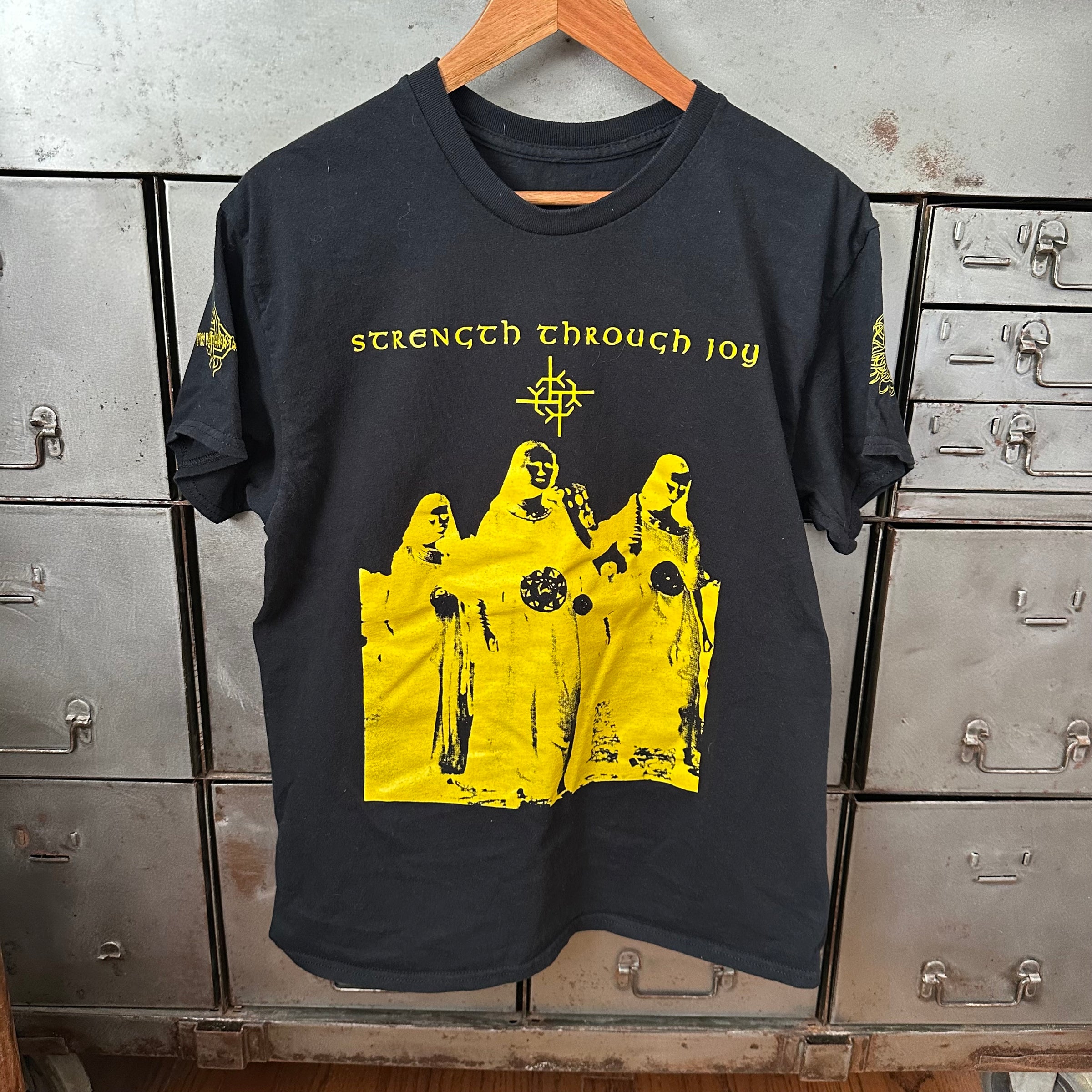 2000’s Strength Through Joy Band  T-Shirt Medium