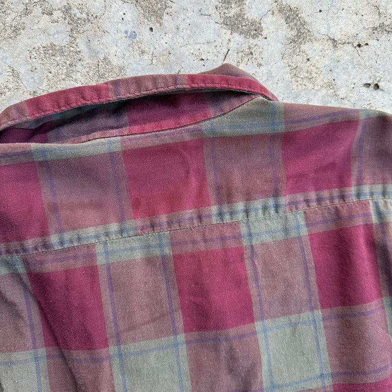 1960’s Arrow Ombre Check Cotton Loop Collar Shirt Medium