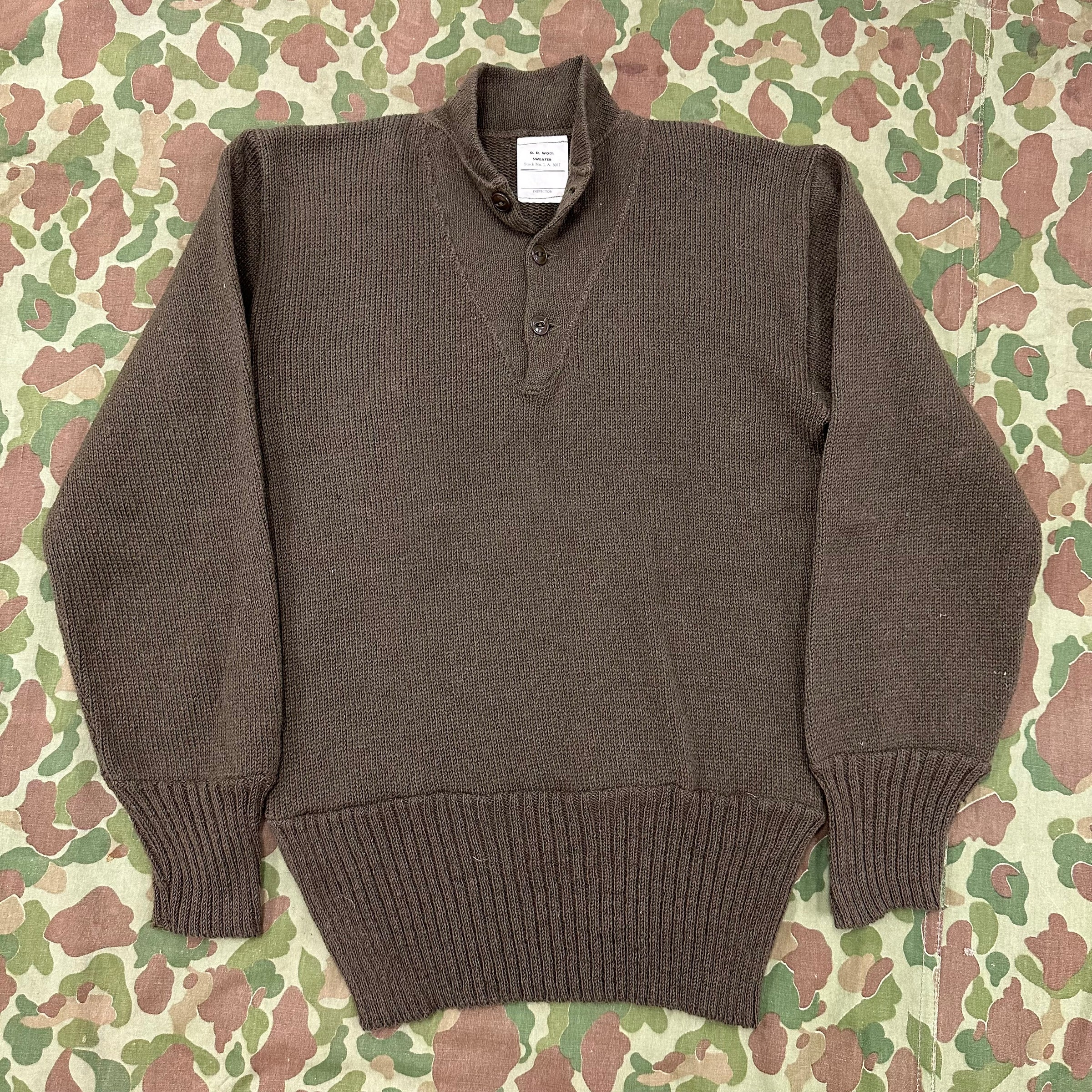 1940’s Mint WWII US Army 5 Button Wool Sweater