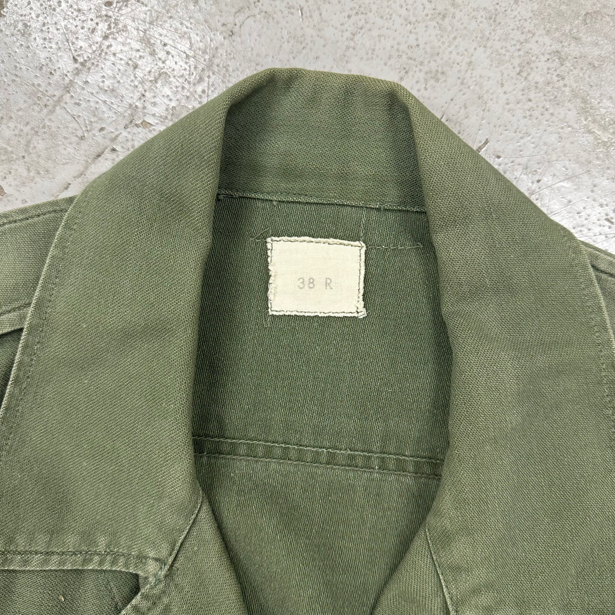 1960’s Vietnam War Experimental Test Sample Sateen Temperate Jungle Jacket Size 38R