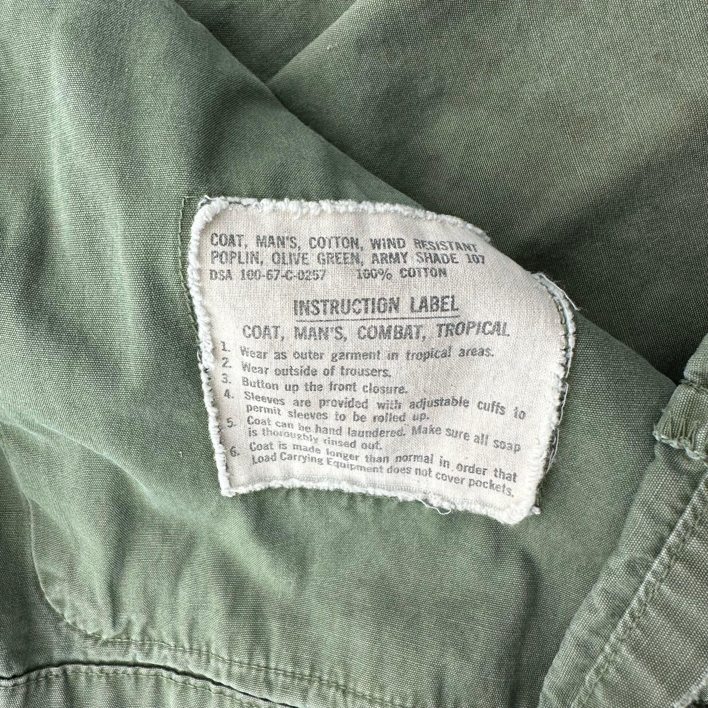 1960’s US Army First Signal Brigade Patched Poplin Jungle Jacket Small Short