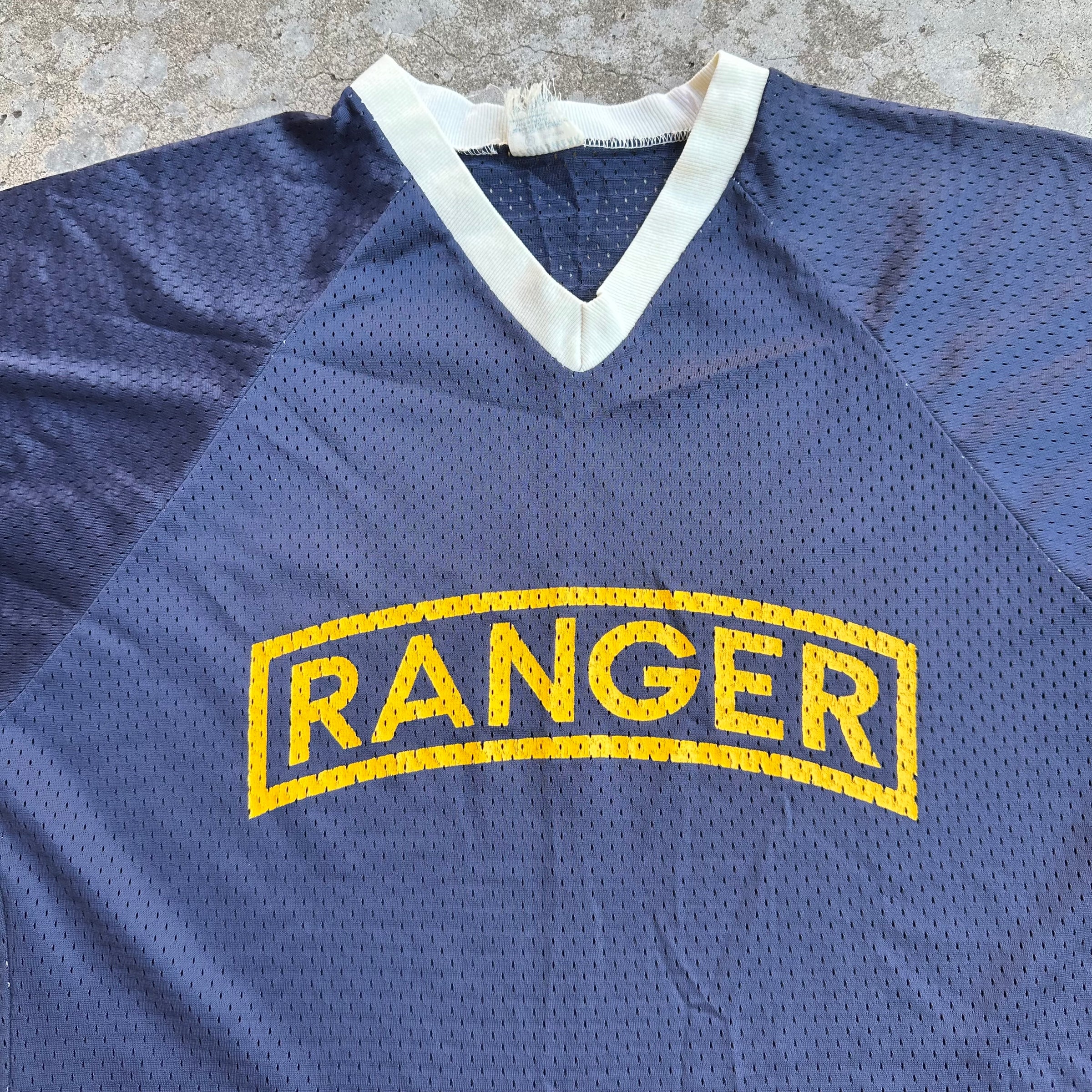 1970’s/80’s US Army Ranger Mesh V-Neck T-Shirt Medium