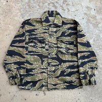1960’s/70’s Vietnam War Late War Tiger Stripe Camo Shirt Asian Medium