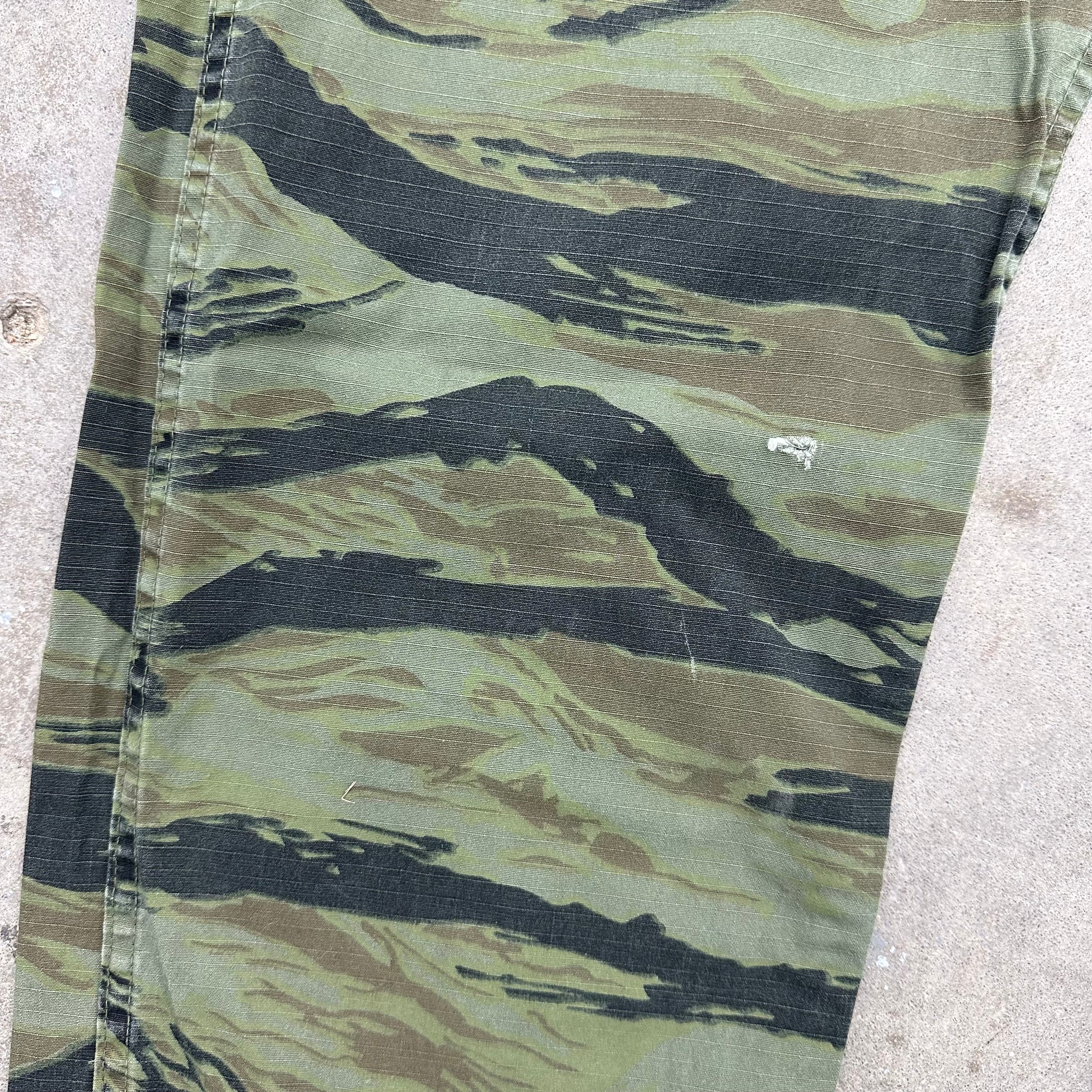 1970’s Civilian Ripstop Tiger Stripe Camo Fatigue Pants 30” Waist