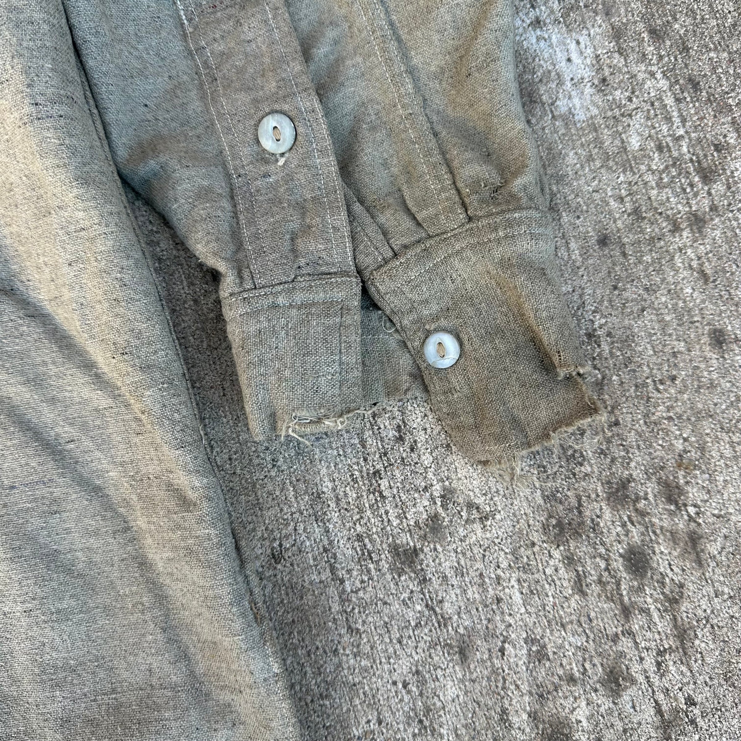1910’s/20’s Grey Flax Wool Pullover Work Shirt XL
