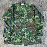 1960’s Vietnam War Poplin ERDL Camo Jungle Jacket Large Regular