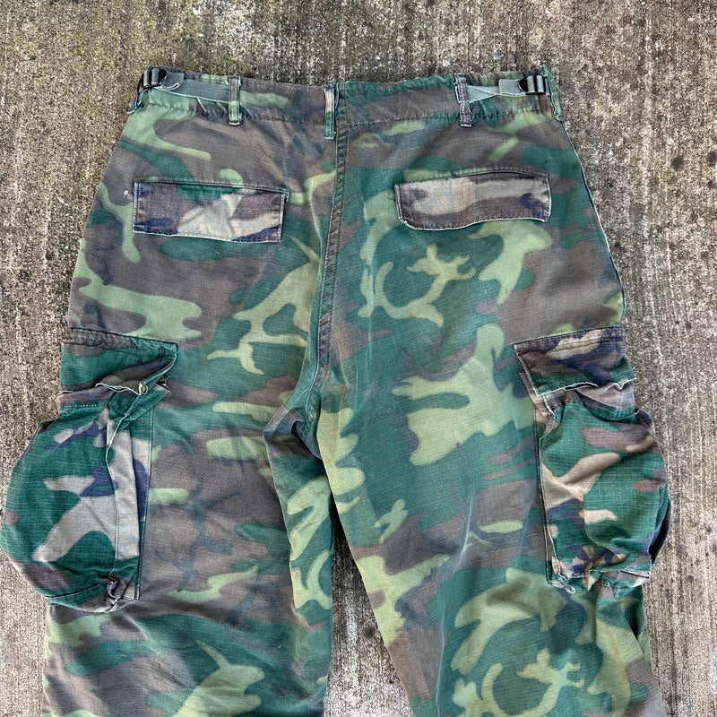 1970’s Multi-Tone “Clown” Camo ERDL/Woodland RDF Jungle Pants Medium Long