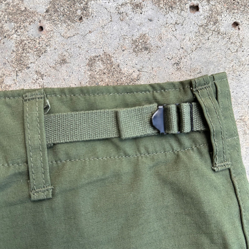 1960’s Deadstock Vietnam War Jungle Pants Medium Regular