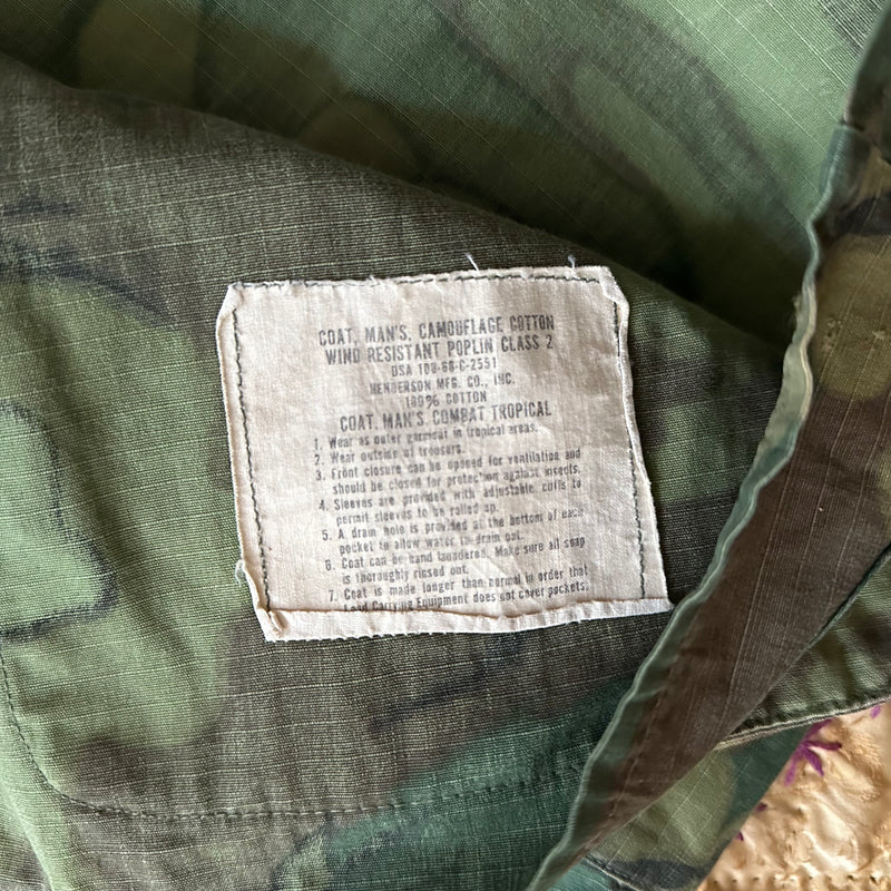 1960’s Vietnamese Ranger Patched ERDL Camo Jungle Jacket Medium Short