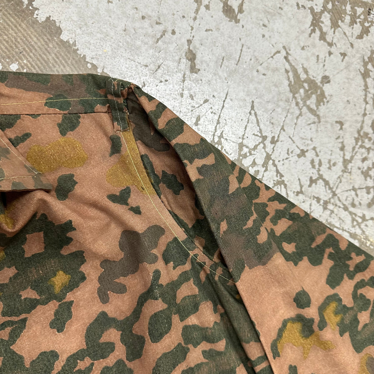 1960’s/70’s Reversible Egyptian Military Rocks/Sand Camo Jacket Large