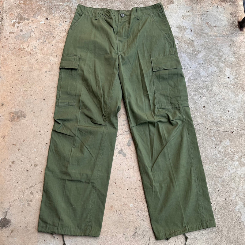 1960’s Deadstock Vietnam War Jungle Pants Medium Regular