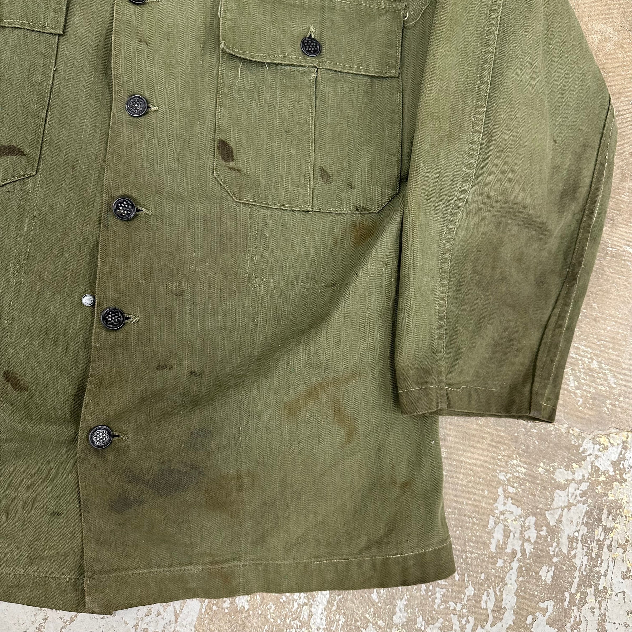 1940’s Thrashed WWII US Army HBT Shirt Size 40R