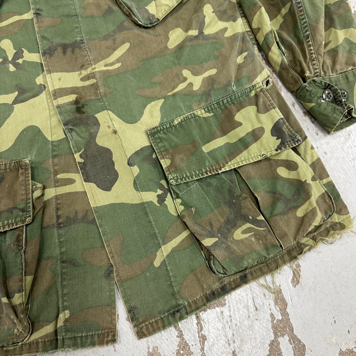 1960’s Vietnam War Poplin ERDL Camo Jungle Jacket Small Regular