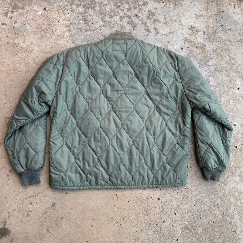 1960’s Vietnam War USAF CWU-9/P Quilted Jacket Large
