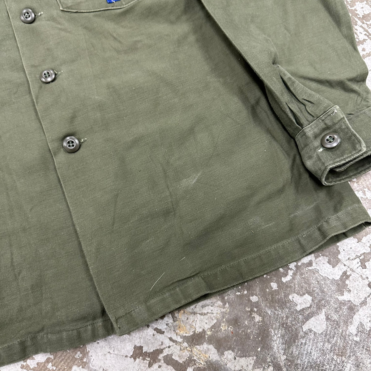 1960’s/70’s USAF 308th Strategic Missile Control Patched OG-107 Fatigue Shirt Large