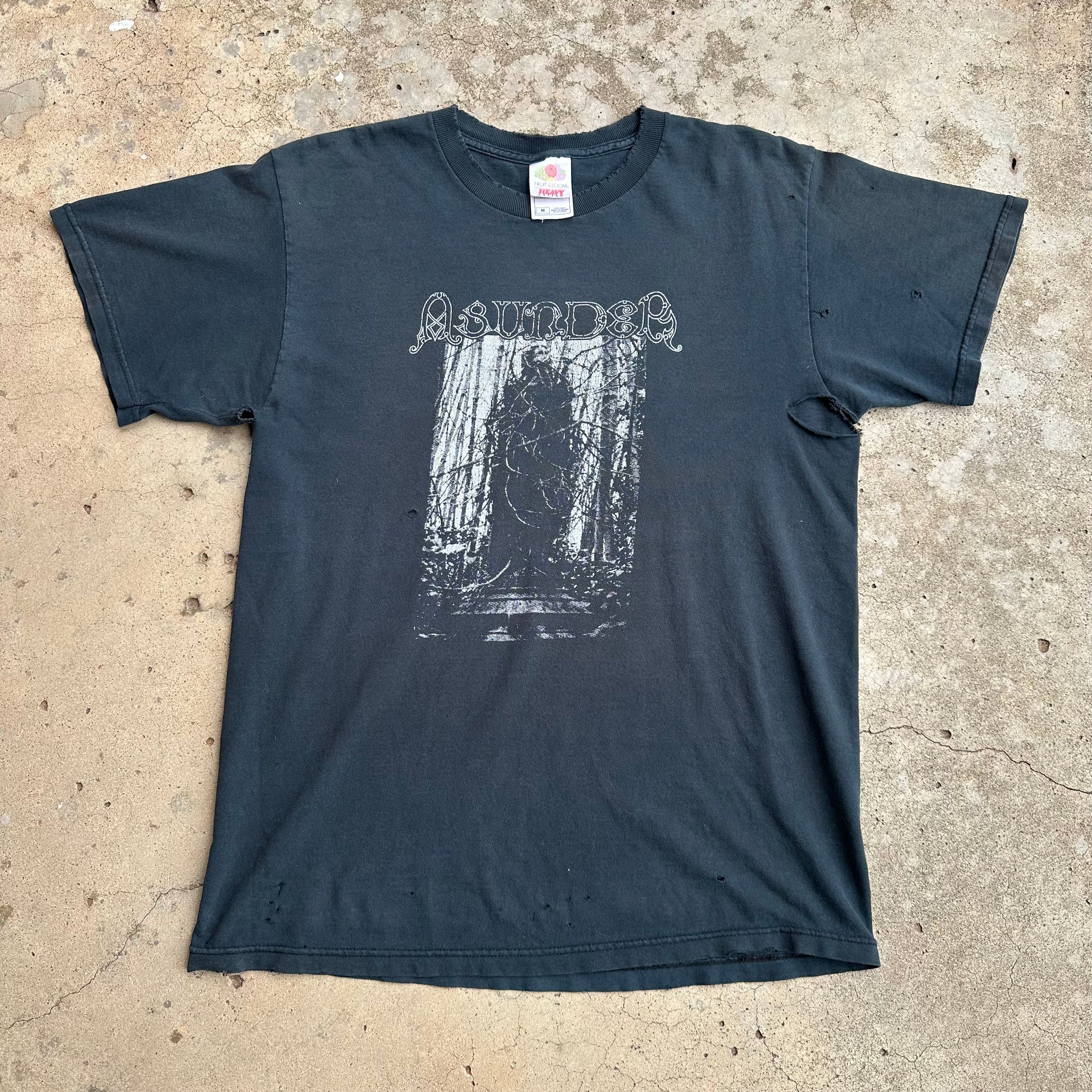 2000’s Asunder Band T-Shirt Medium