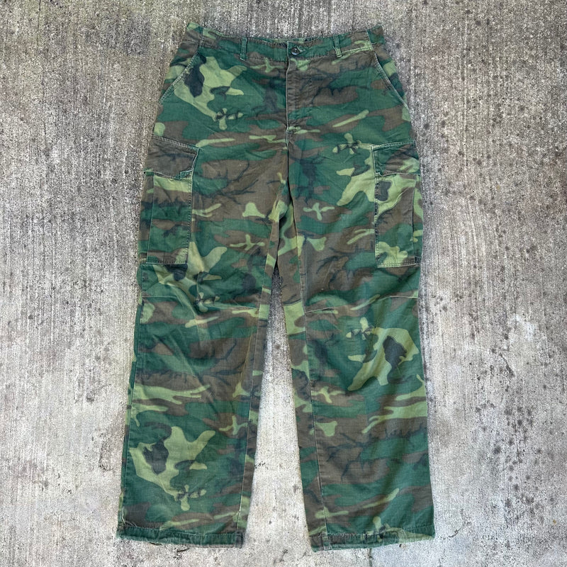 1960’s Vietnam War ERDL Camo Jungle Pants Medium Regular