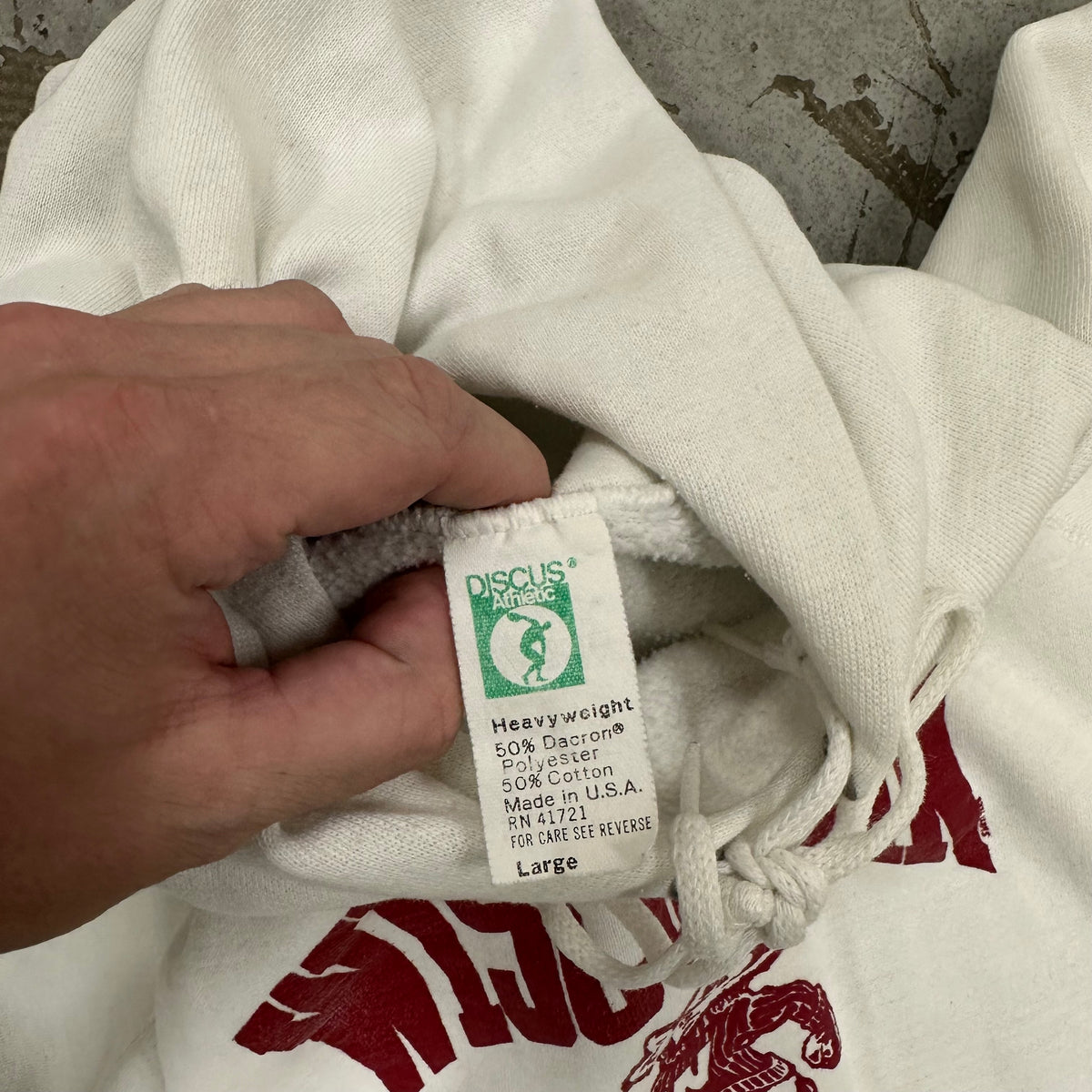 1980’s Wisconsin Badger Raglan Hooded Sweatshirt Medium