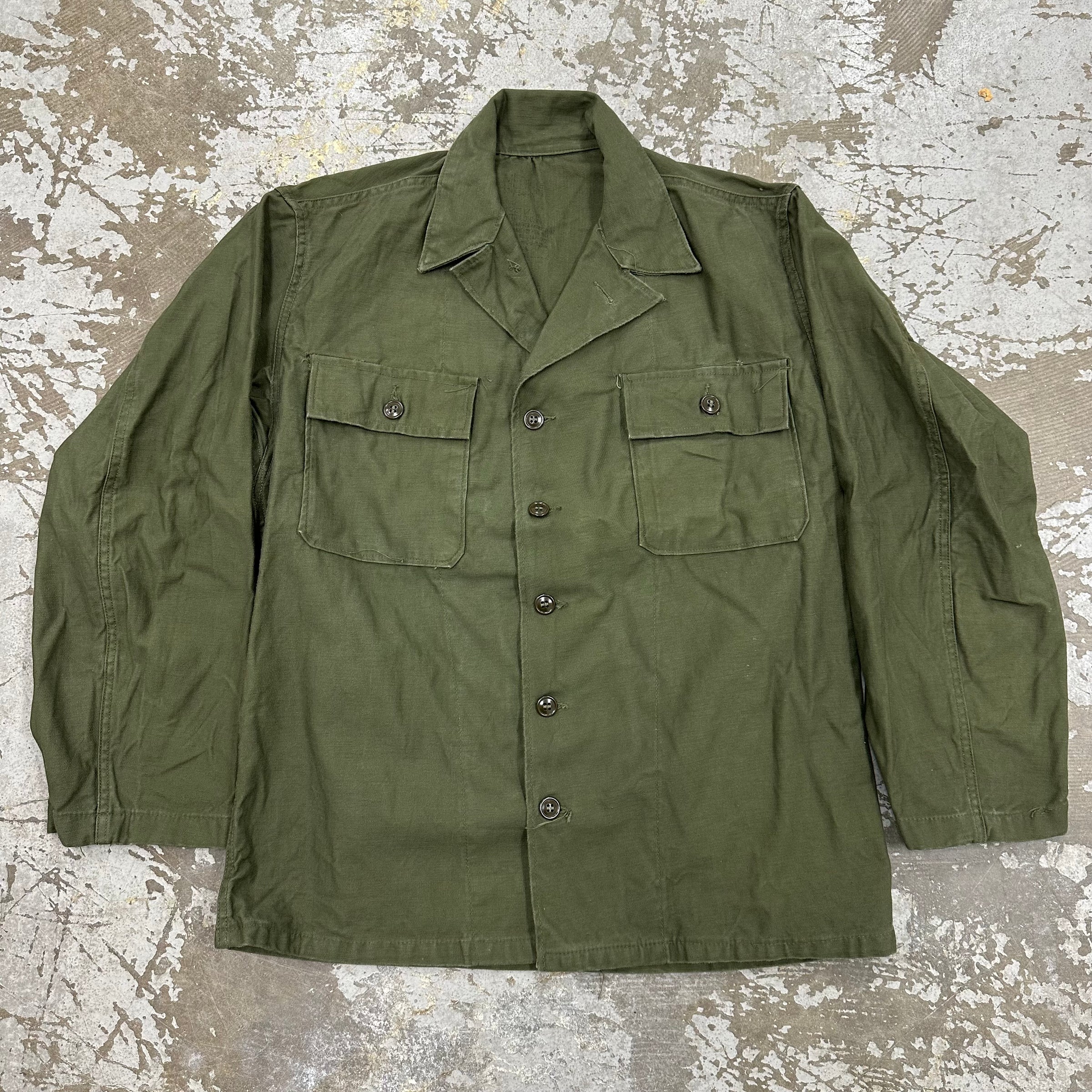 1950’s Mint First Pattern OG-107 Fatigue Shirt Medium