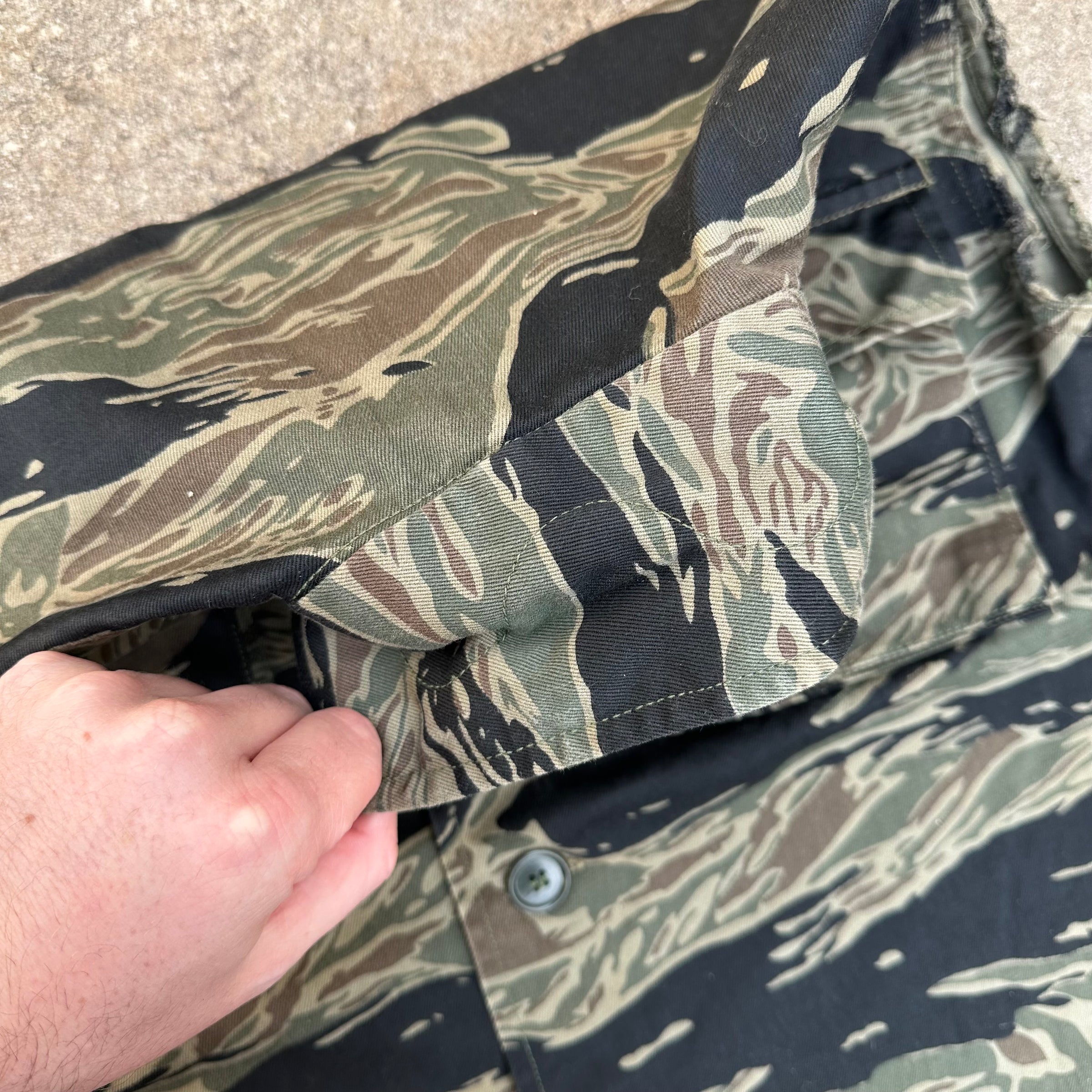 1960’s Vietnam War Silver Tiger Stripe Sleeveless Shirt Size A-M