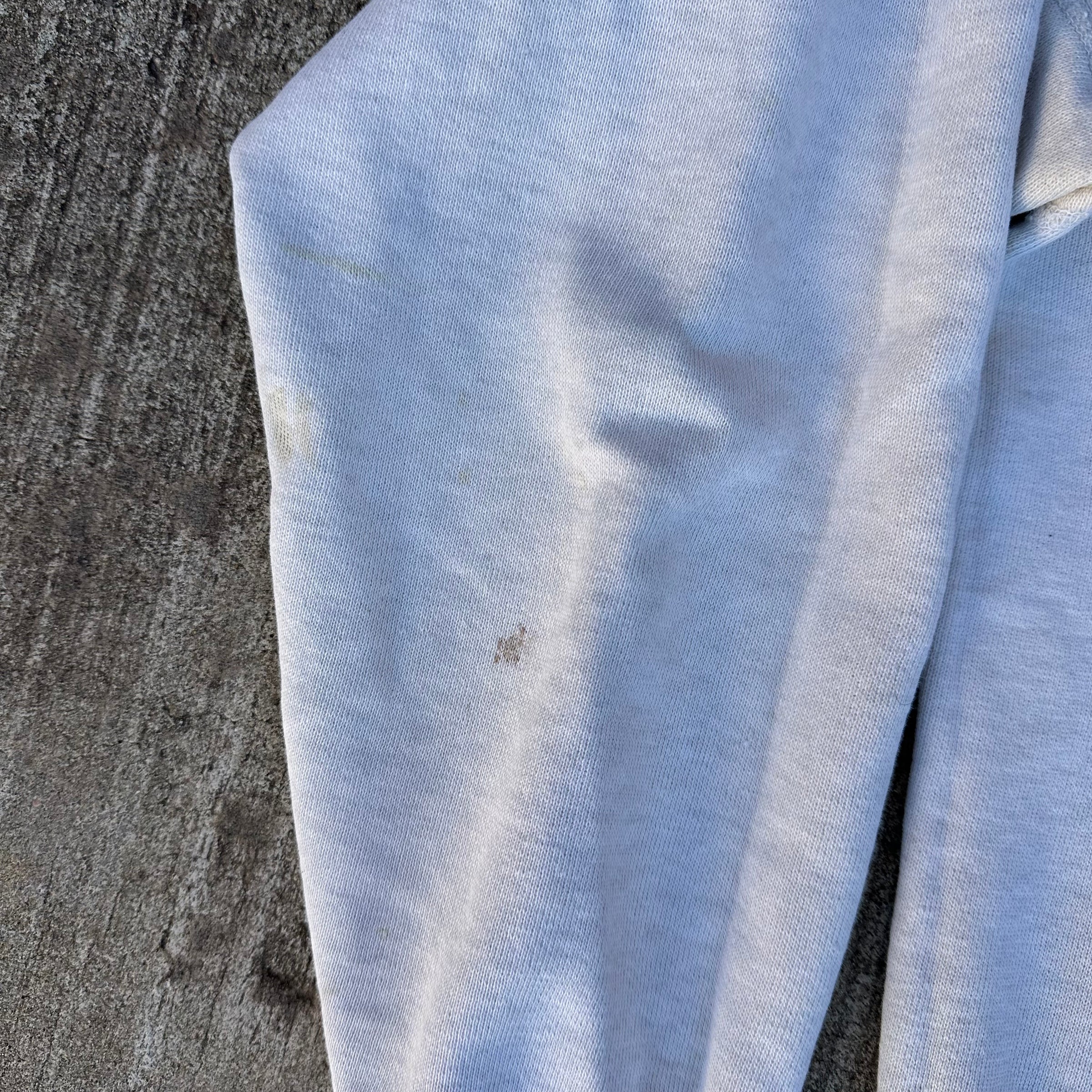 1950’s Two-Tone Single V Crewneck Sweatshirt