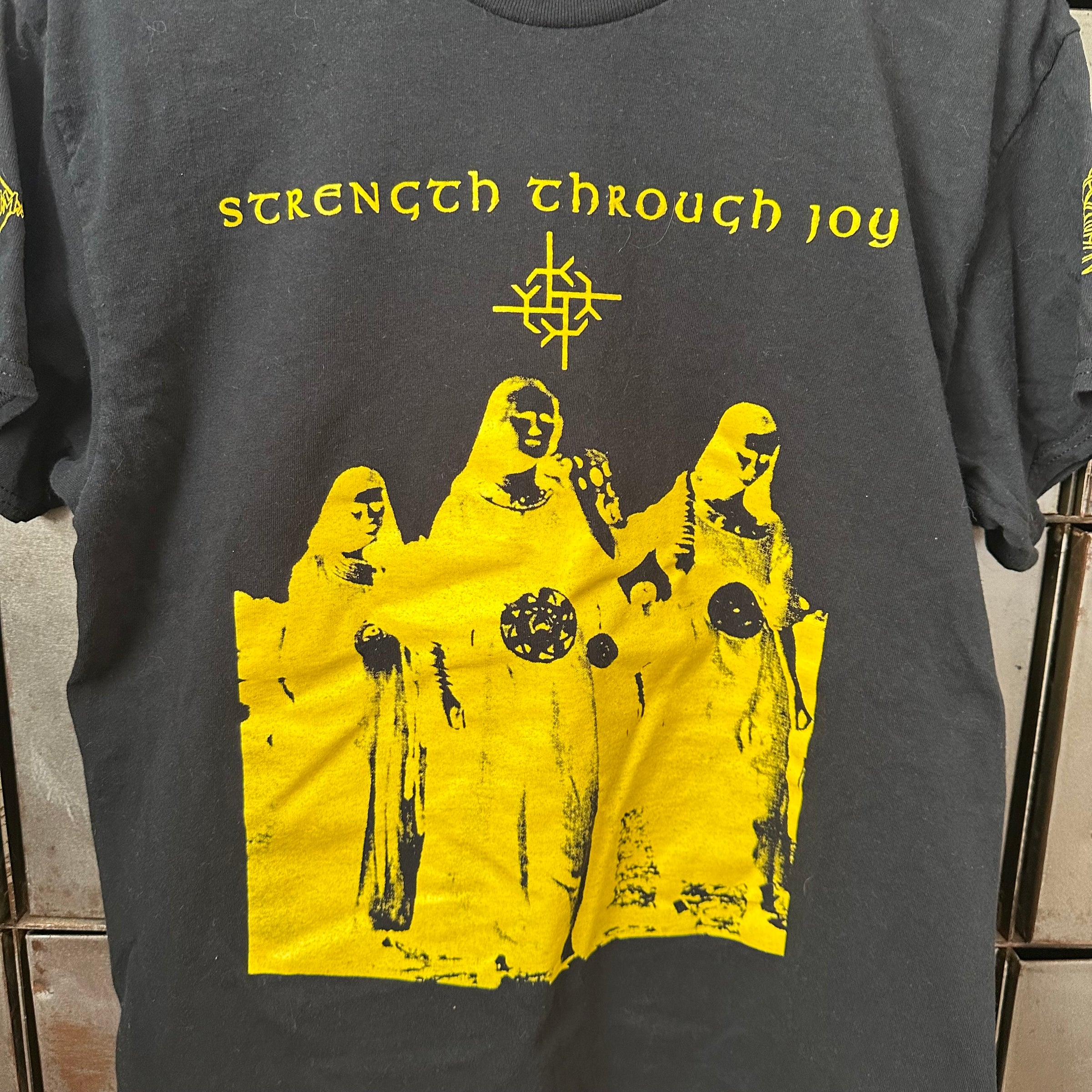 2000’s Strength Through Joy Band  T-Shirt Medium