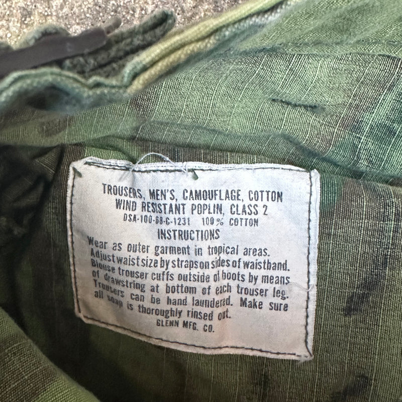 1960’s Vietnam War ERDL Camo Jungle Pants Small Long