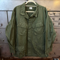 1960’s Vietnam War Deadstock Ripstop Jungle Jacket X-Large Regular