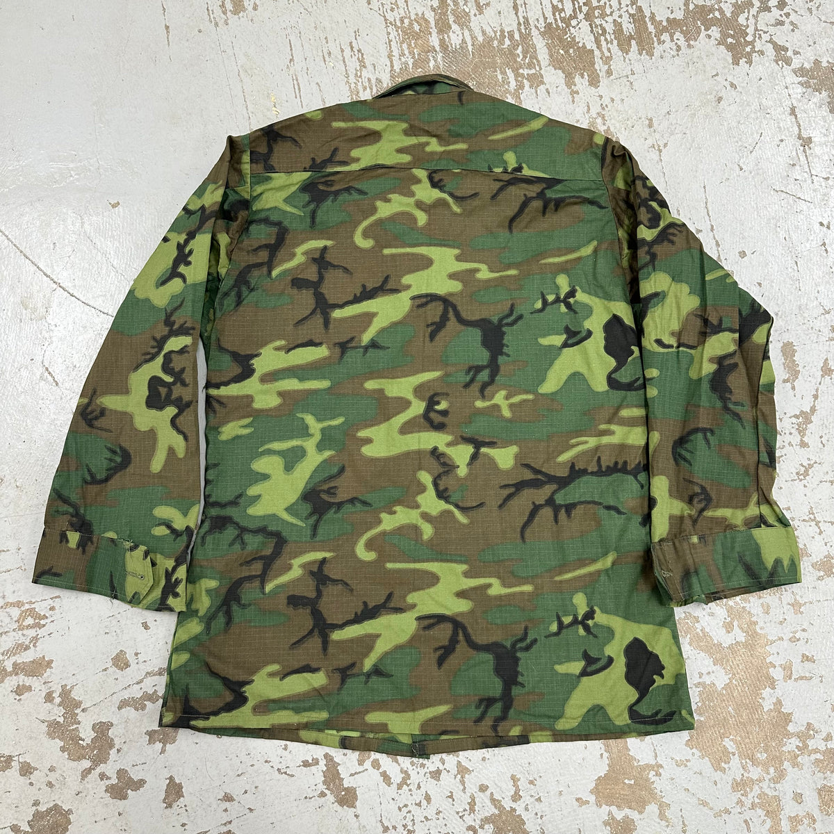 1960’s Deadstock Vietnam War ERDL Camo Jungle Jacket Medium Regular
