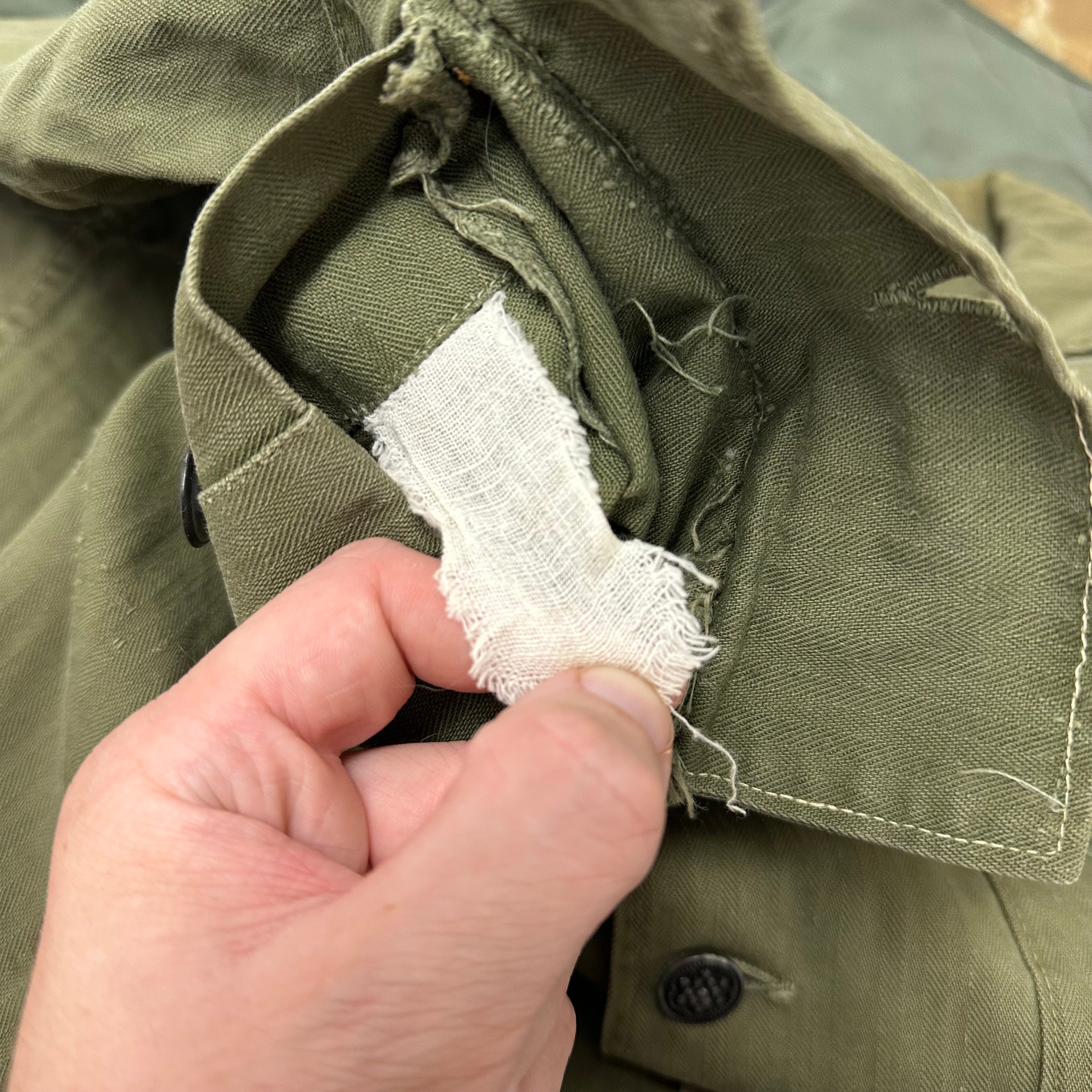 1940’s Thrashed WWII US Army HBT Shirt Size 40R