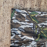 1990’s Carhartt Mossy Oak Camo Pocket T-Shirt L/XL