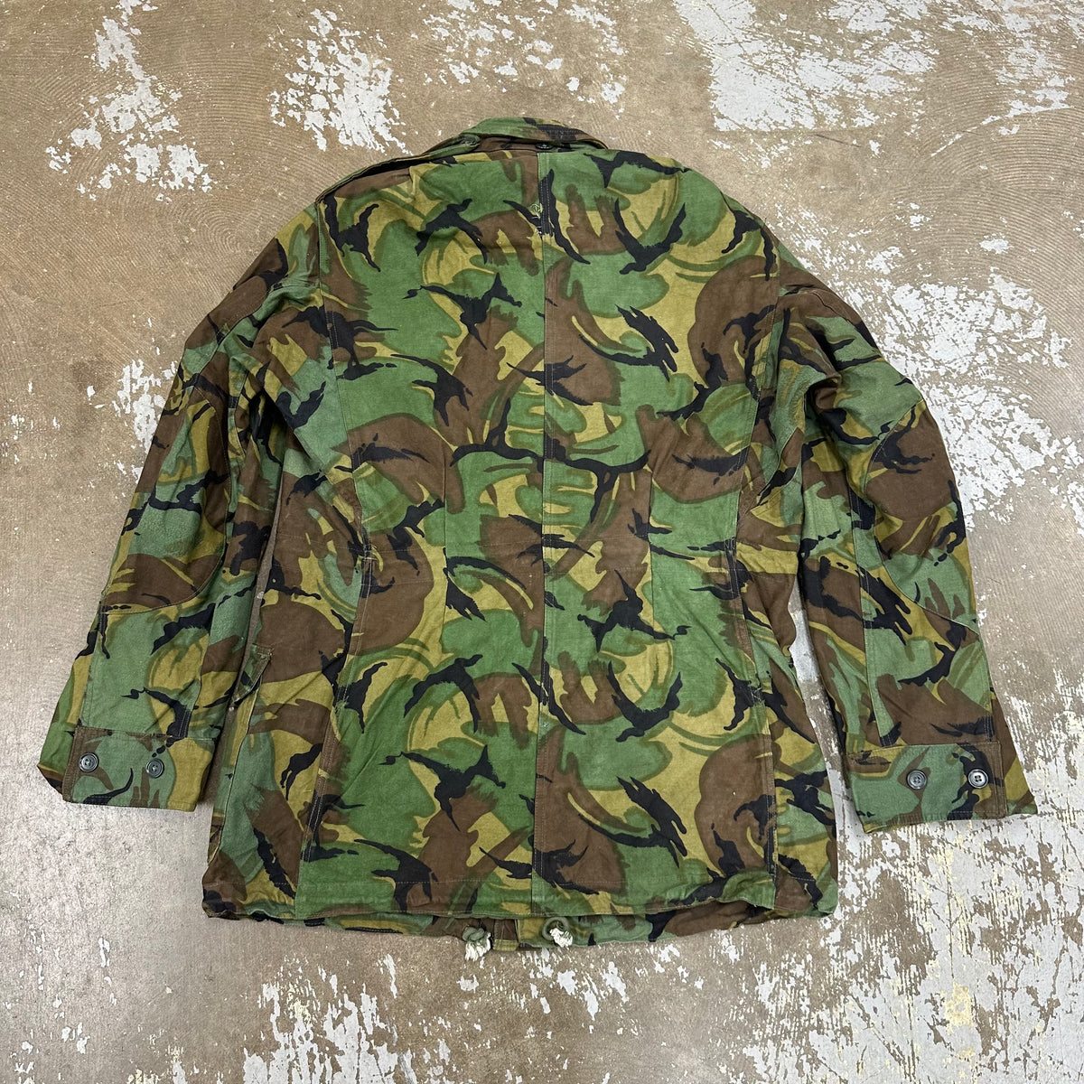 1960’s Deadstock British Military 1960 Pattern DPM Camo Combat Smock Size 8