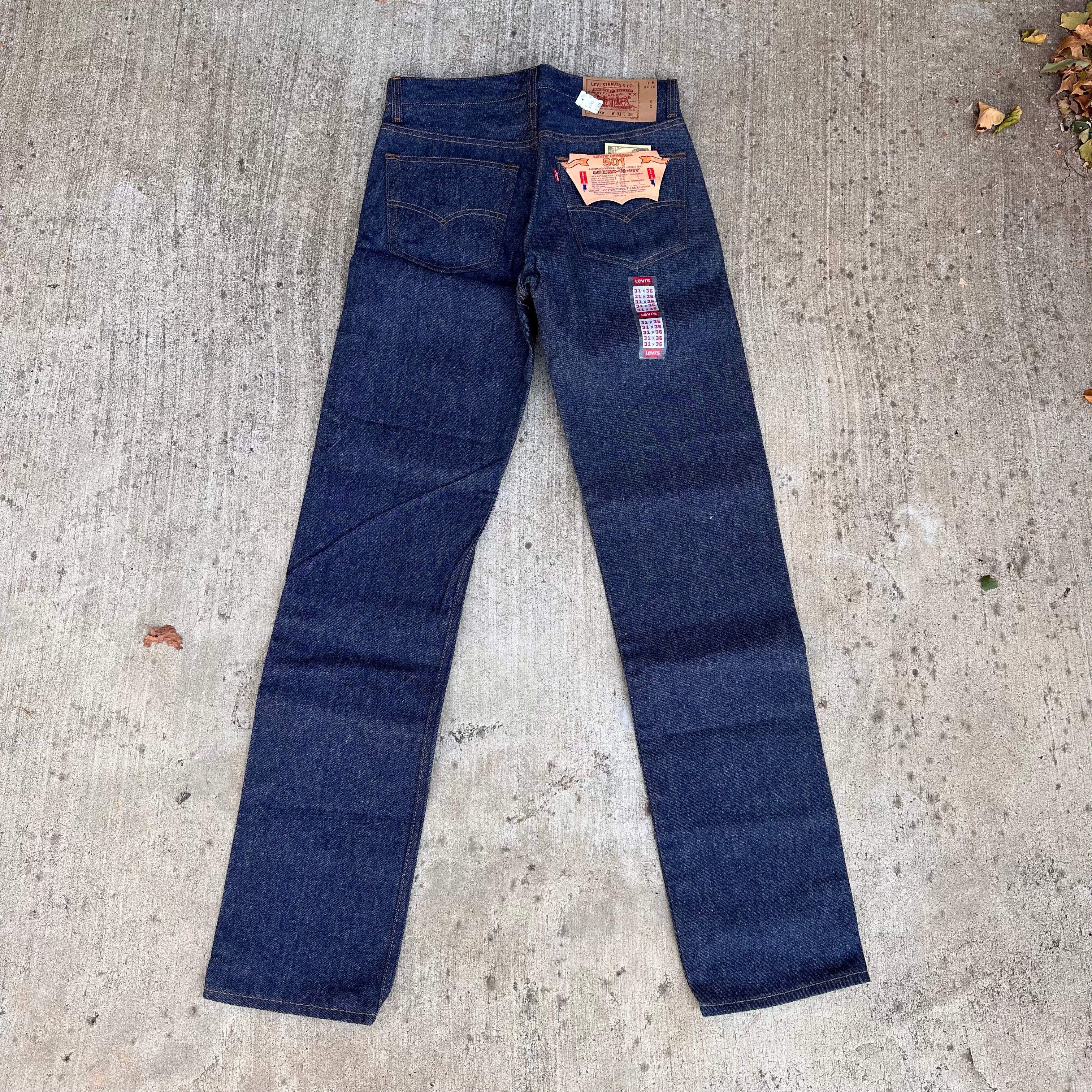 1990's Deadstock MiUSA Levi's 501 Shrink to Fit Denim Jeans Tagged