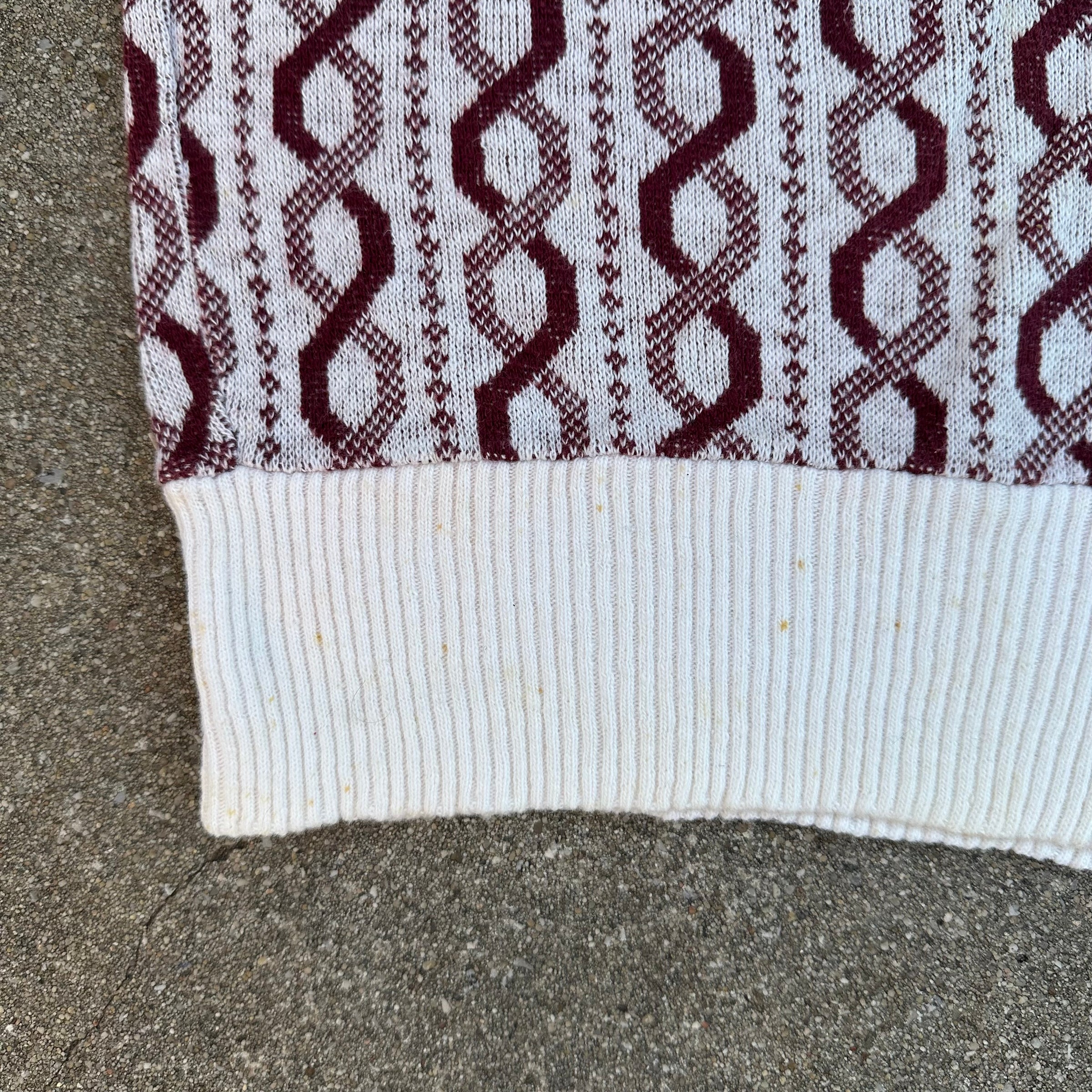 1950’s Barclay Playshirt Rockabilly Helix Pattern Cotton Short Sleeve Sweater