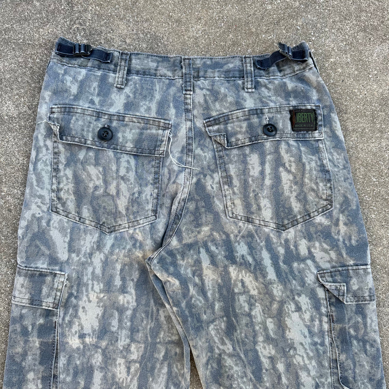1980’s Liberty Hunting Camo Pants 27” - 29” x 29”