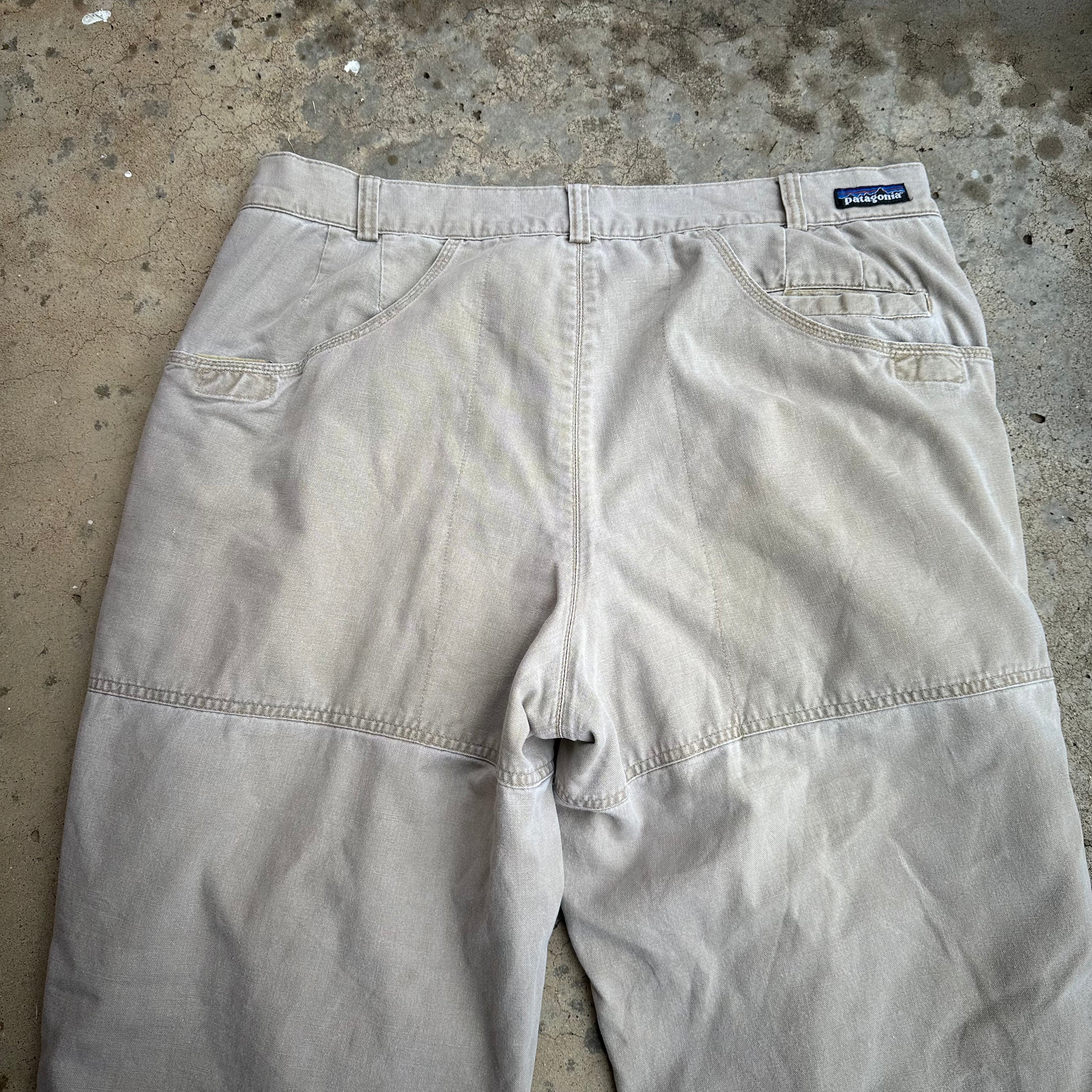 1990's Patagonia Stand Up Pants 37” x 28” – Little Chum Vintage 1990's Patagonia Stand Up Pants 37” x 28” – Little Chum Vintage
