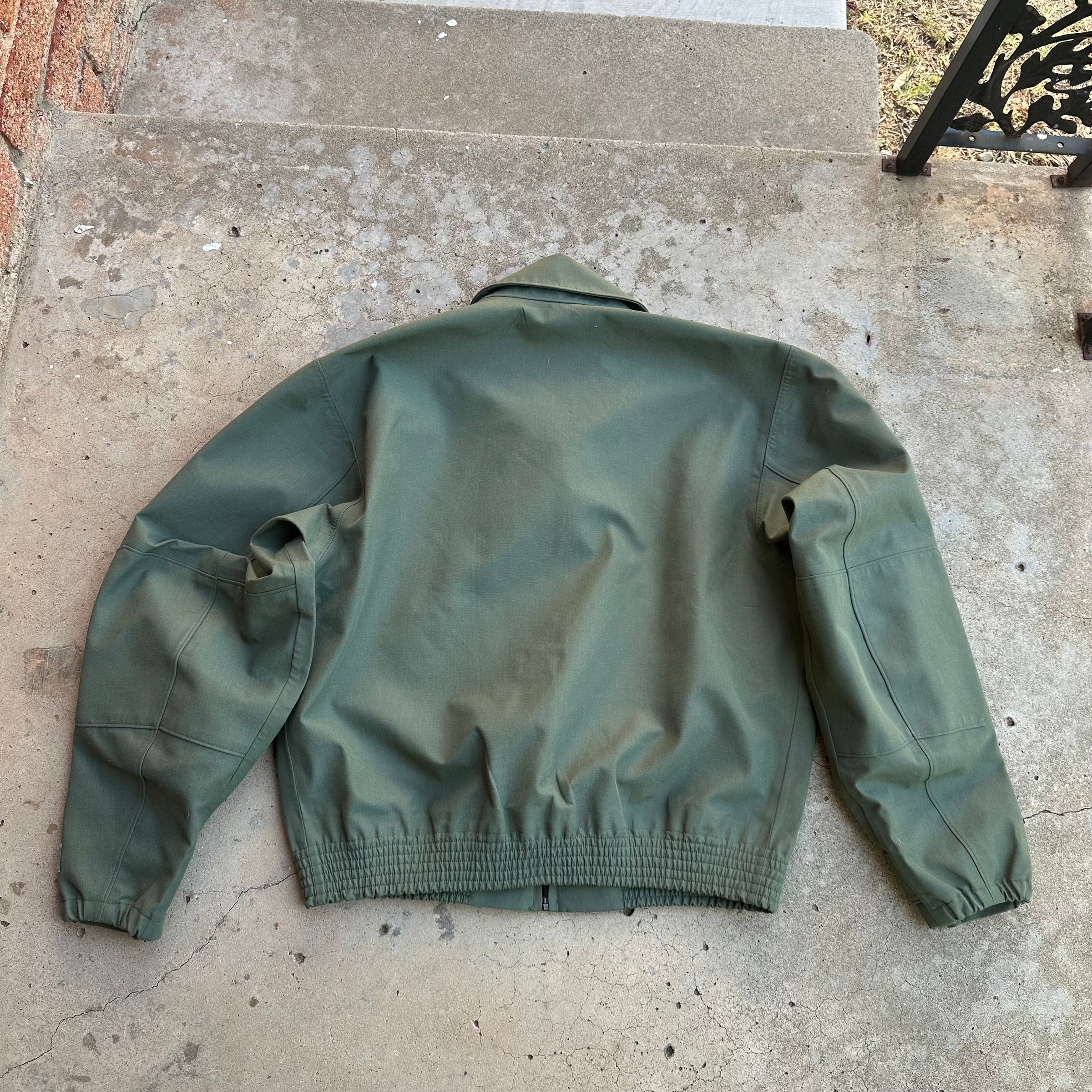 USAF Nomex Gore-Tex Fire Resistant CWU-106/P Flight Jacket Medium Regular