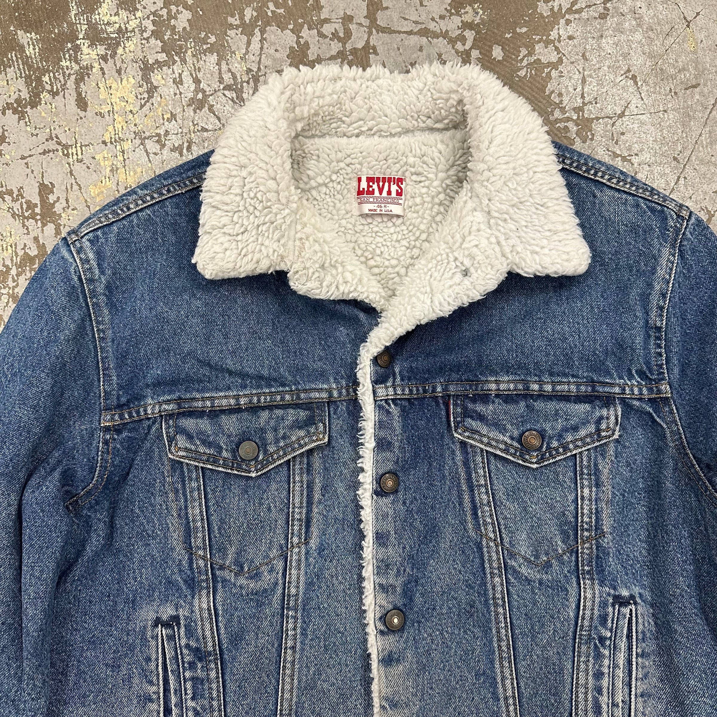 1980’s Levi’s Sherpa Lined Denim Jacket Size 46R
