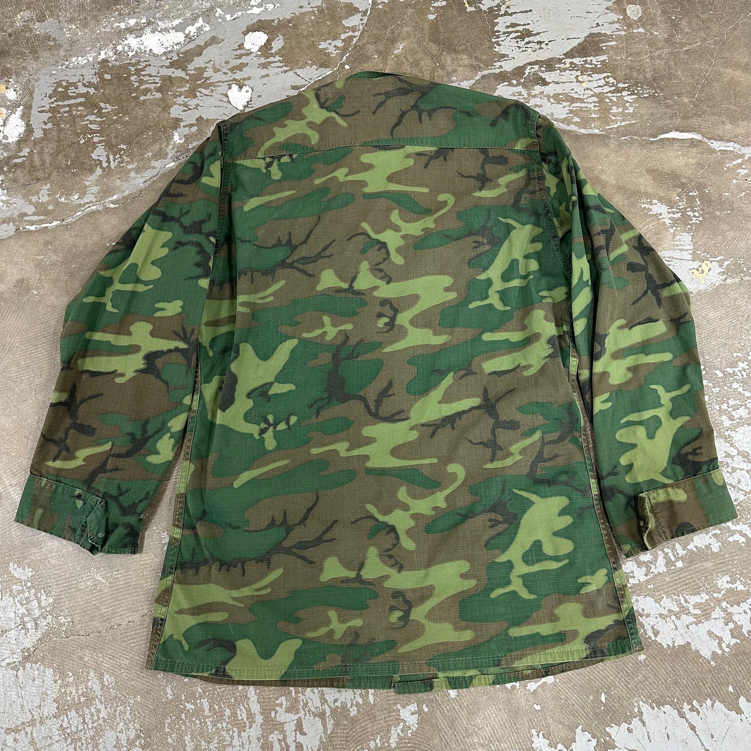 1960’s Vietnam War ERDL Camo Ripstop Jungle Jacket Medium Long