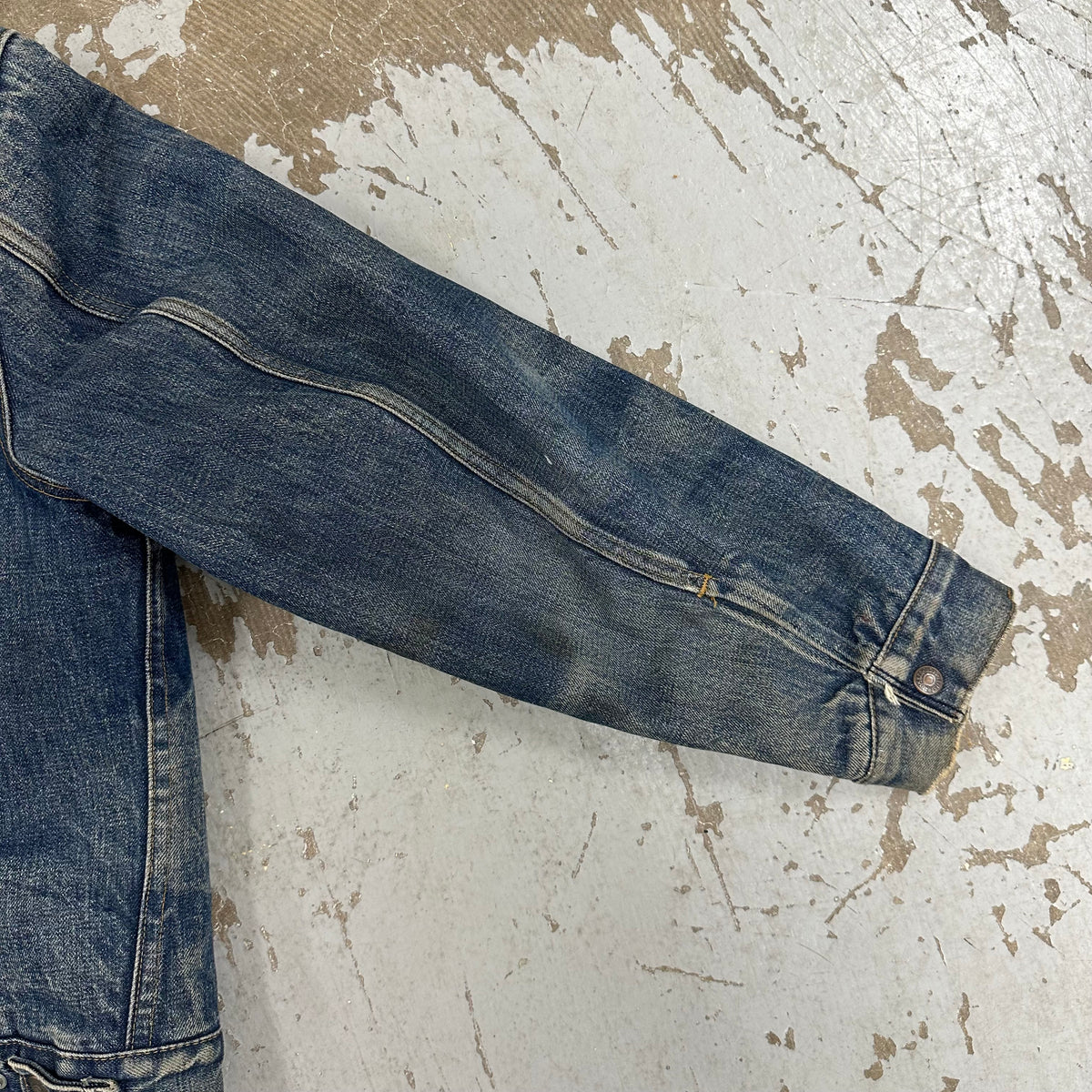 1970’s Levi’s Sherpa Lined Denim Jacket Size 44