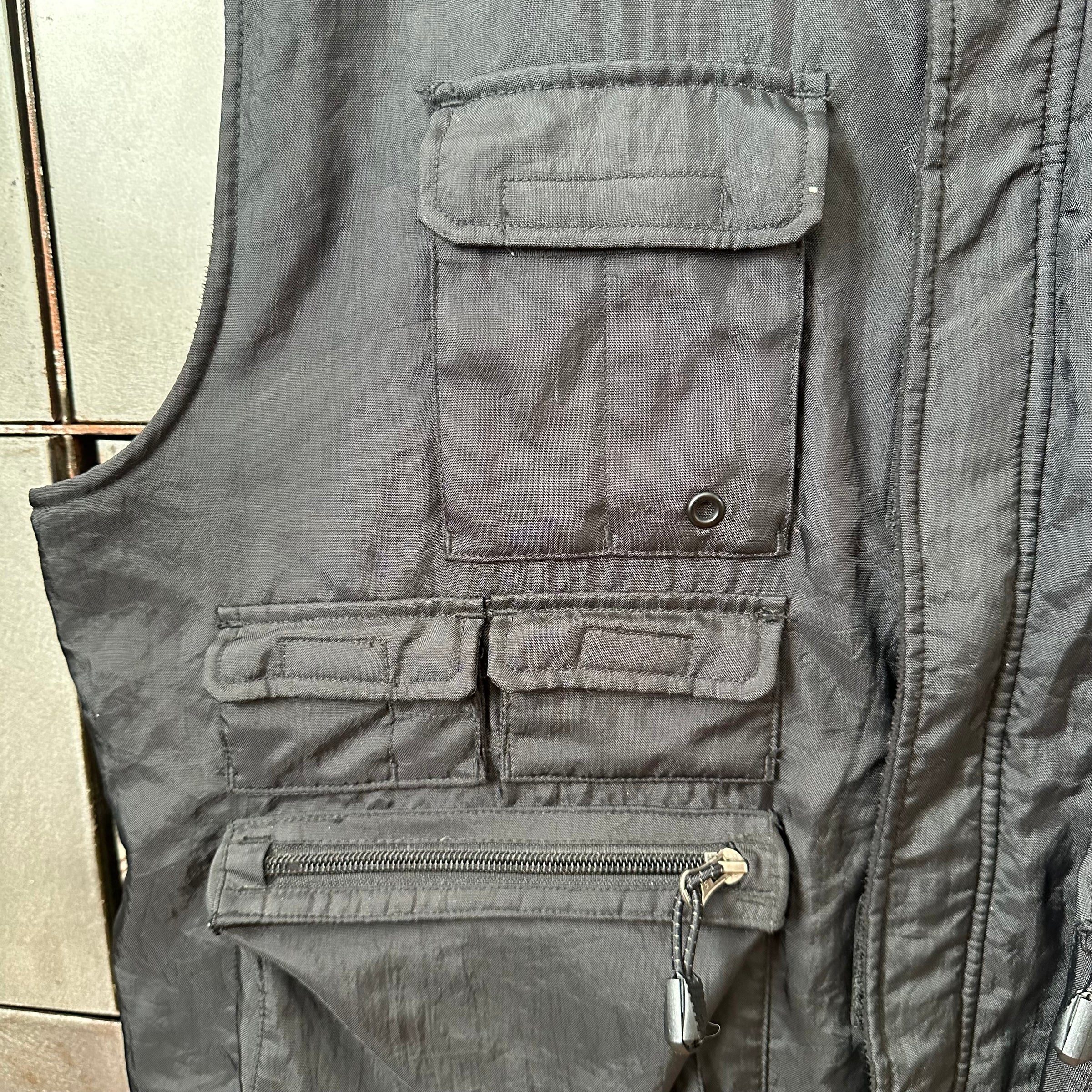 1990’s/Y2k Gap Fleece Lined Nylon Vest Large