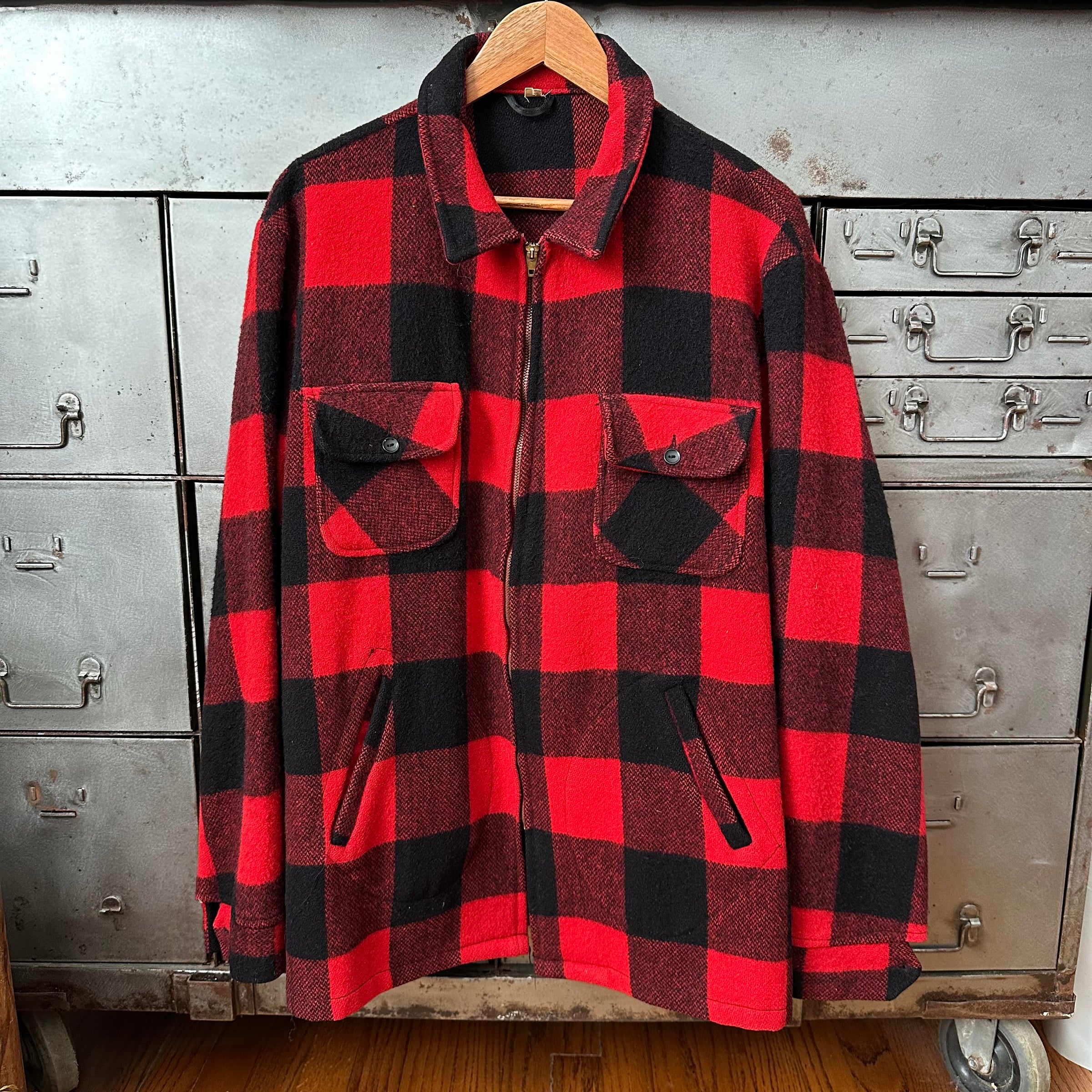 1950’s/60’s Buffalo Plaid Wool D-Pocket Jacket Large