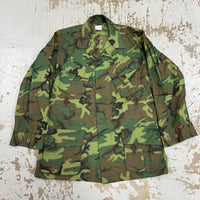 1960’s Deadstock Vietnam War ERDL Camo Jungle Jacket Medium Regular
