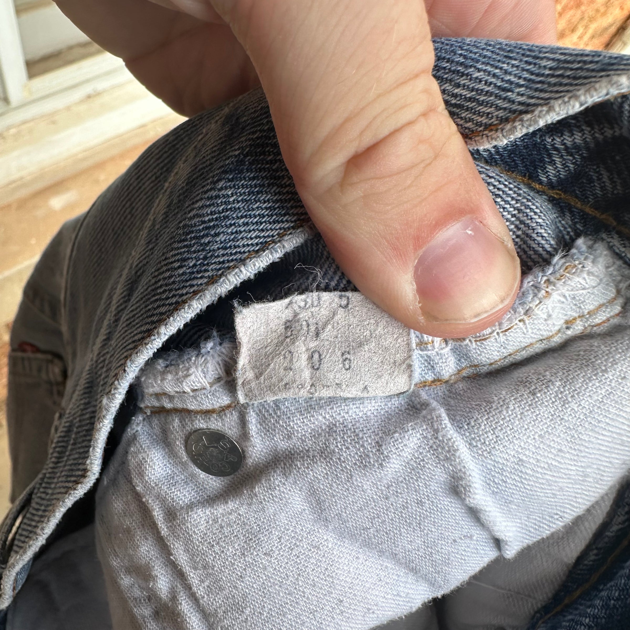 1980’s Levi’s 501 Selvedge Denim Jeans 29” Waist