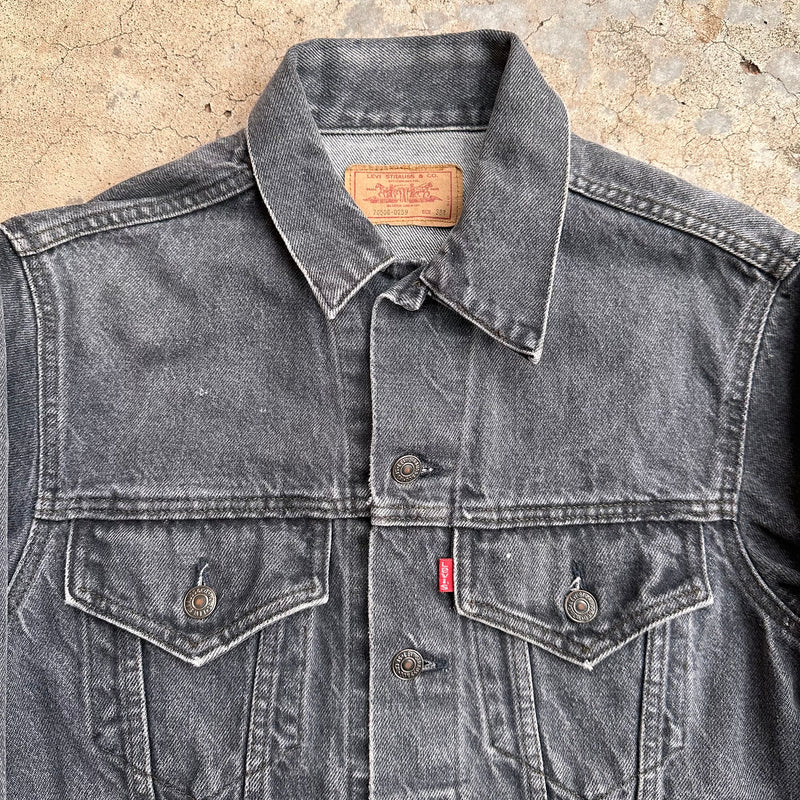 1980’s Black Levi’s Denim Jacket Size 38R